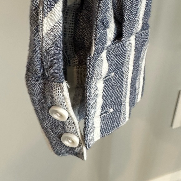Anthropology Cloth & Stone Navy and White Striped Button Down Shirt XS - Picture 8 of 10
